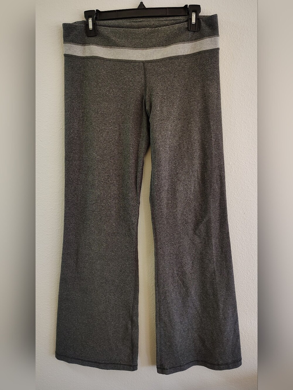 Lululemon Groove Pants, Gray, Size 10, Excellent Condition